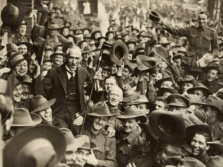 Photograph: With the Diggers, National Library of Australia.